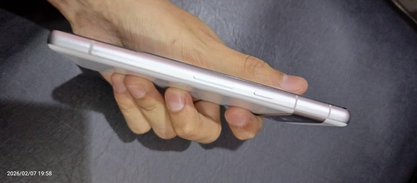 Google Pixel 7a PTA 5