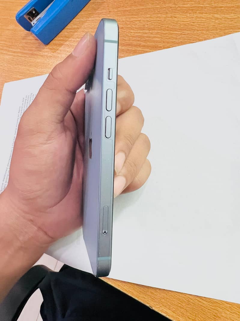 Apple iPhone 14 1