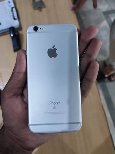 Apple iPhone 6S