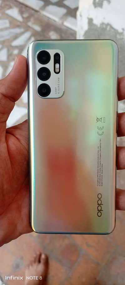 OPPO Reno 6