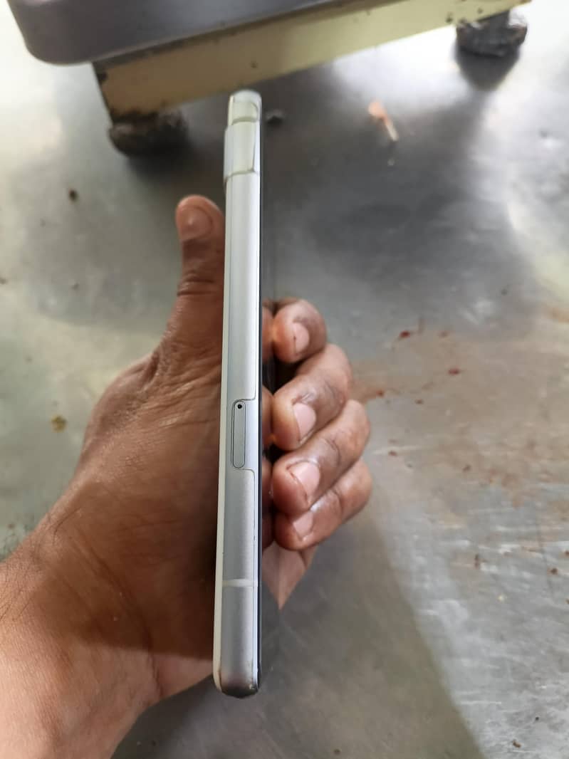 Google Pixel 7a 1