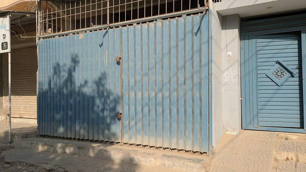 Collapsible gate, Shutter, Kenchii gate 0