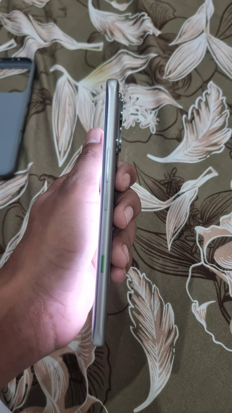 Infinix note  EDGE 2