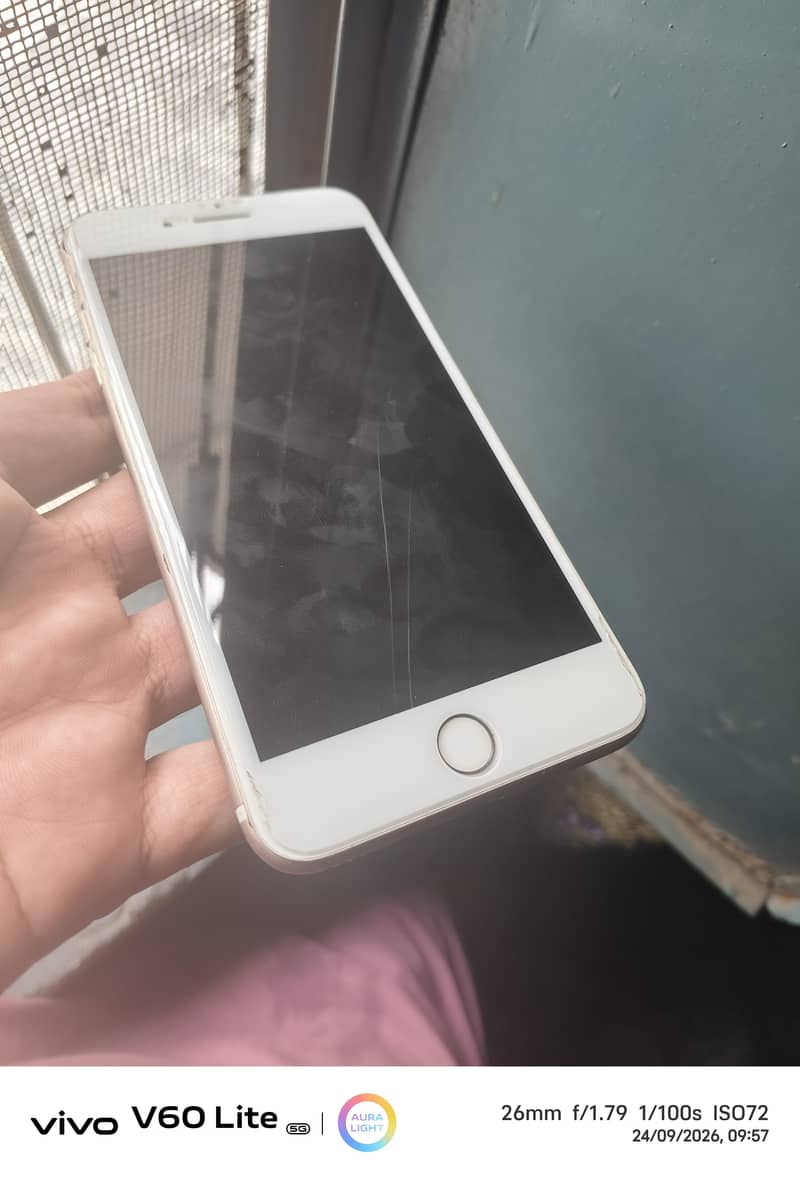 Apple iPhone 7 Plus pta 1