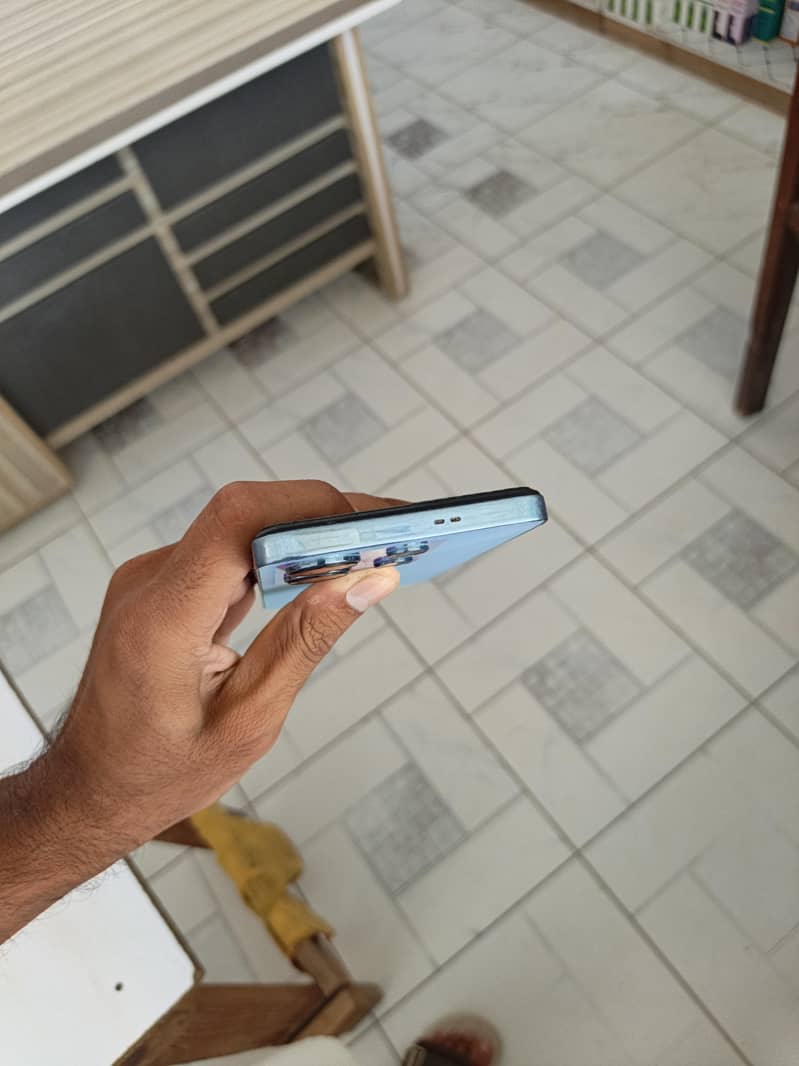 Infinix Note 30 2