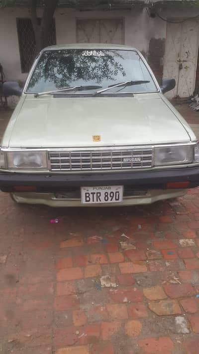 Nissan Sunny 1985