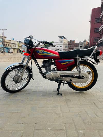 Honda 125 Genuine 2004