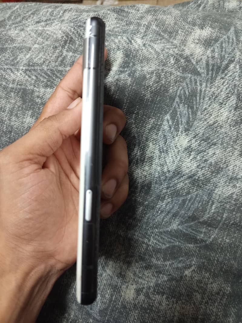 Google Pixel 7a 3