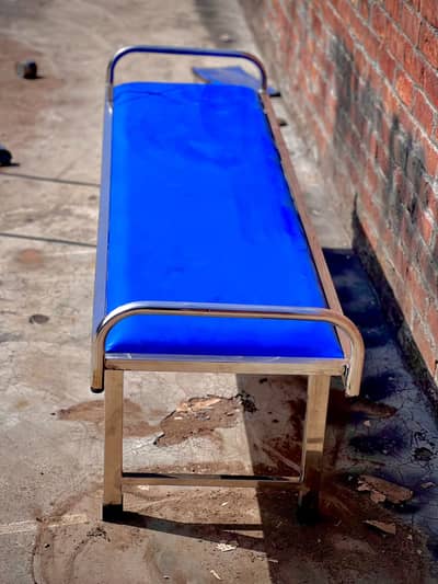 Manual Hospital Bed / Patient Beds / Surgical Bed / All Types of Beds