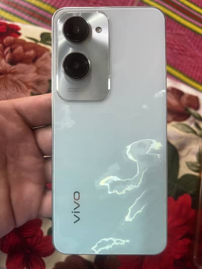 Vivo Y18