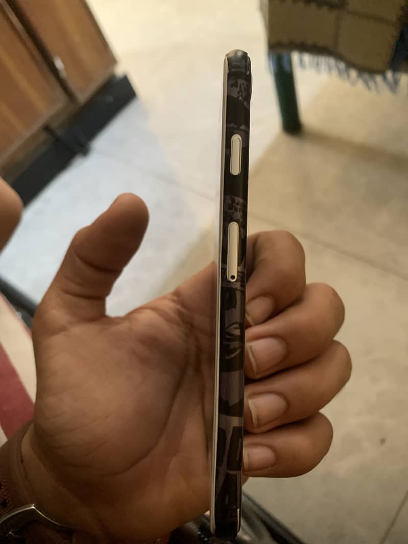 Iphone xr convert 14