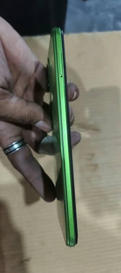 Infinix Hot 12
