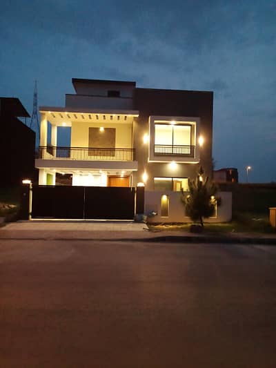 Bahria Town Brand New 5 Bed House For Sale