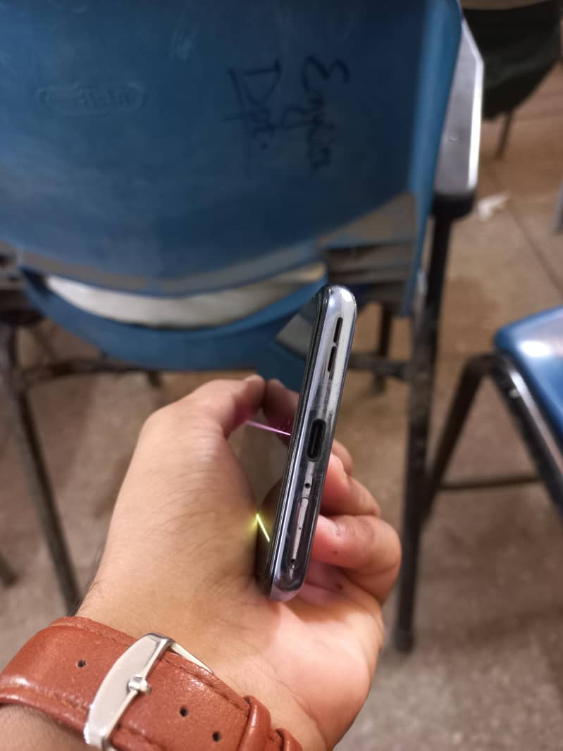 One Plus 9 [5g] 4