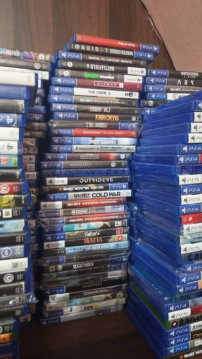 Ps4 and Ps5 game available