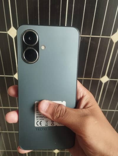 Tecno Spark Go 2