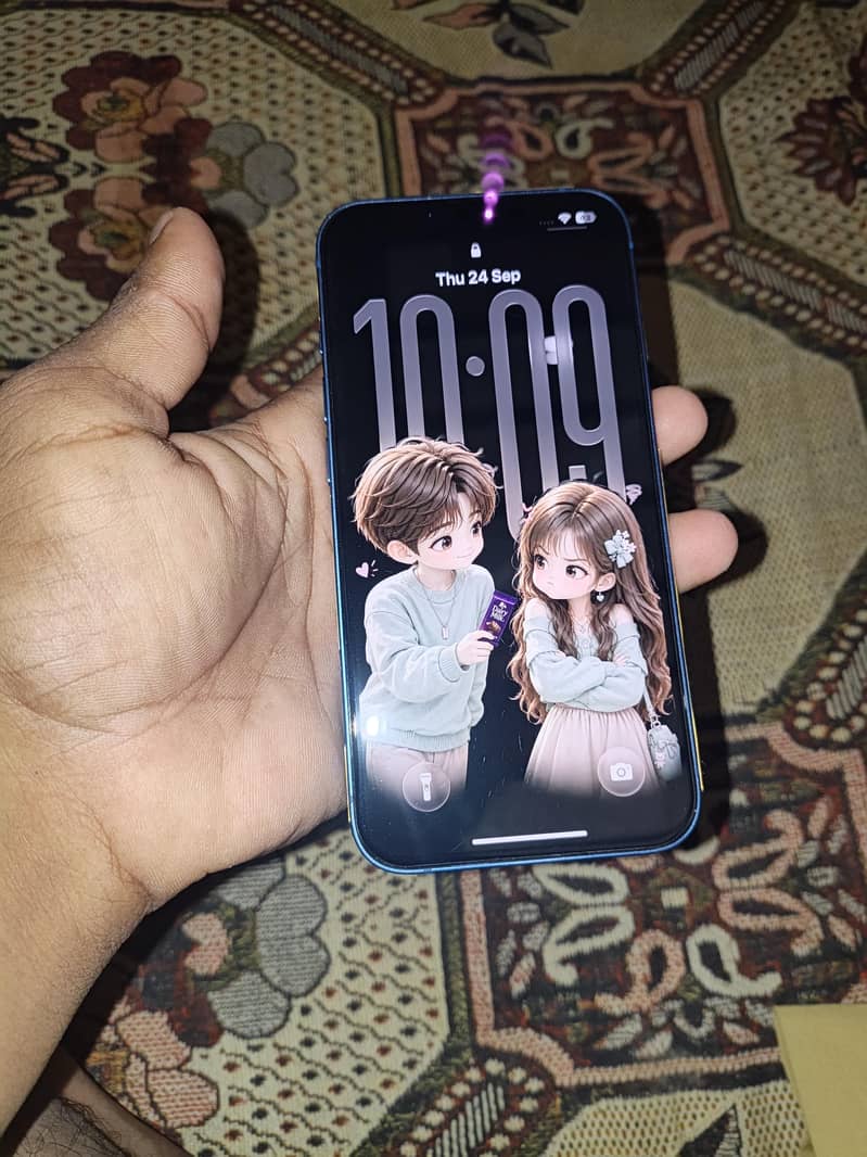 Apple iPhone 13 1
