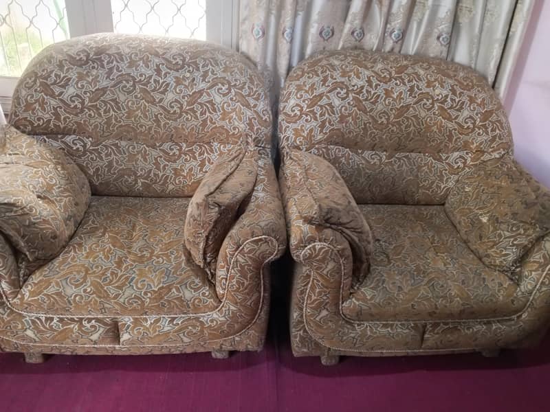 5 seater sofa 0