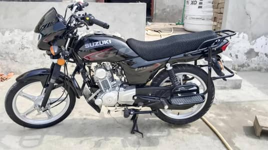 Suzuki GD 110 (very less used, well maintained)