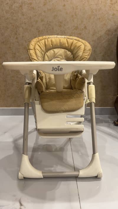 High chair seat for sale just in 10k condition is perfect