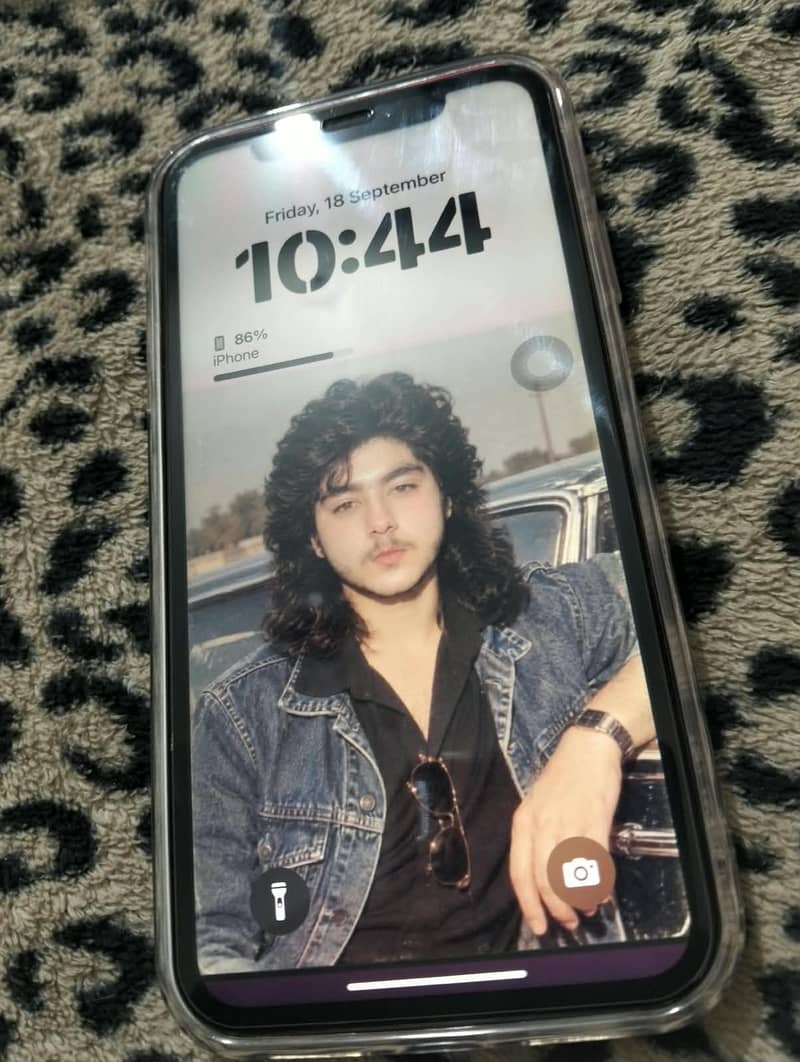 Apple iPhone XR 1