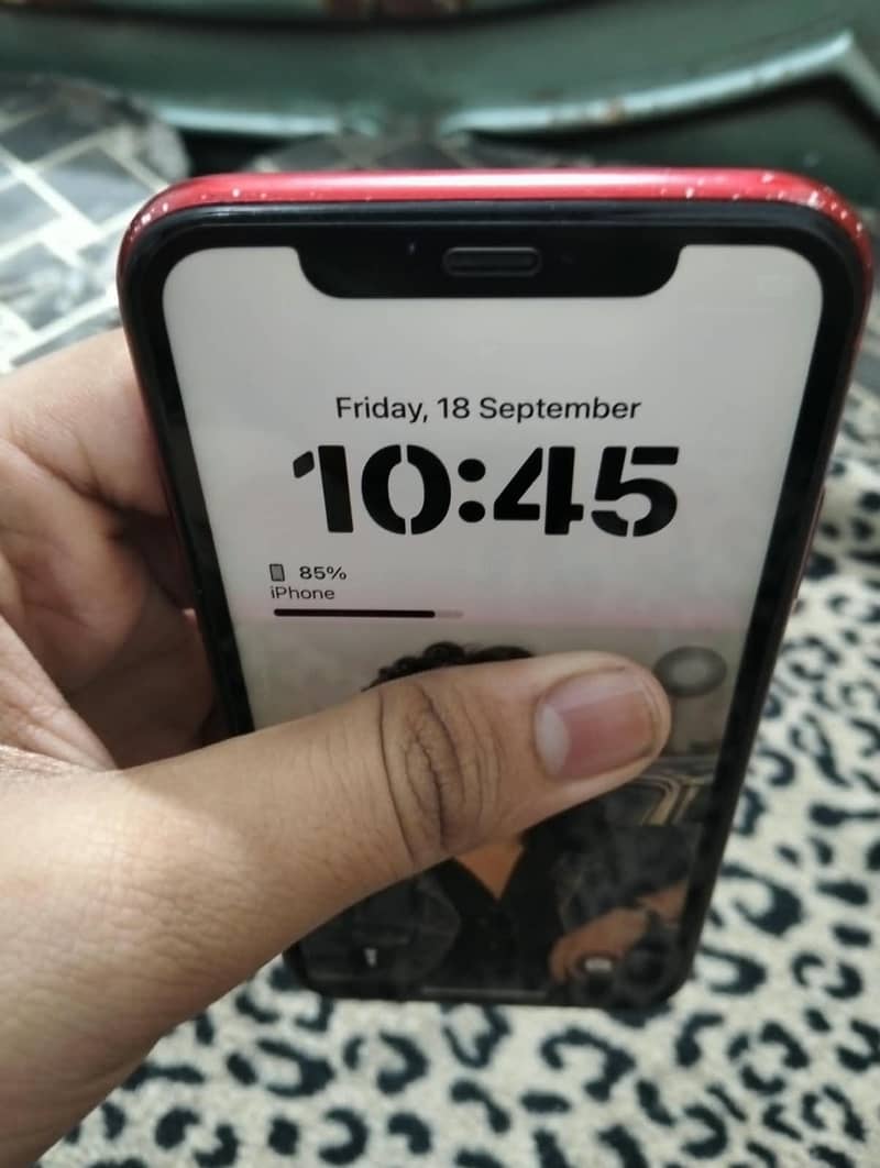 Apple iPhone XR 4