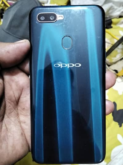 OPPO A7 (3-64) gb 4230 mAh battery hotspot behtreen chlta hy