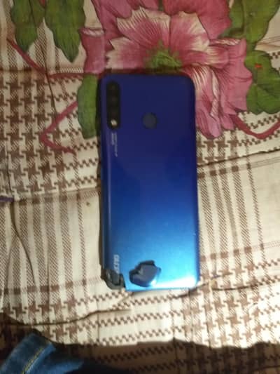 Back Glass Slightly Damaged / Changeable