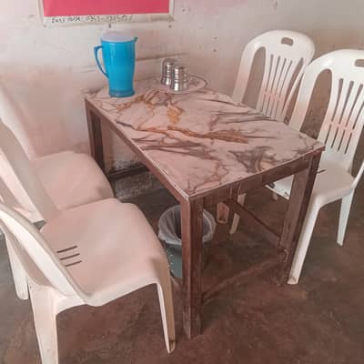 28  Plastic Chair. Yellow. White and Red