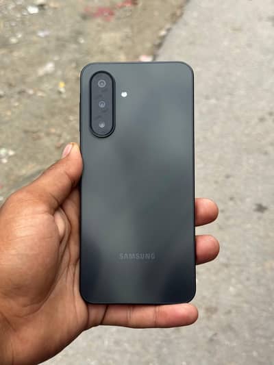 Samsung Mobile A17