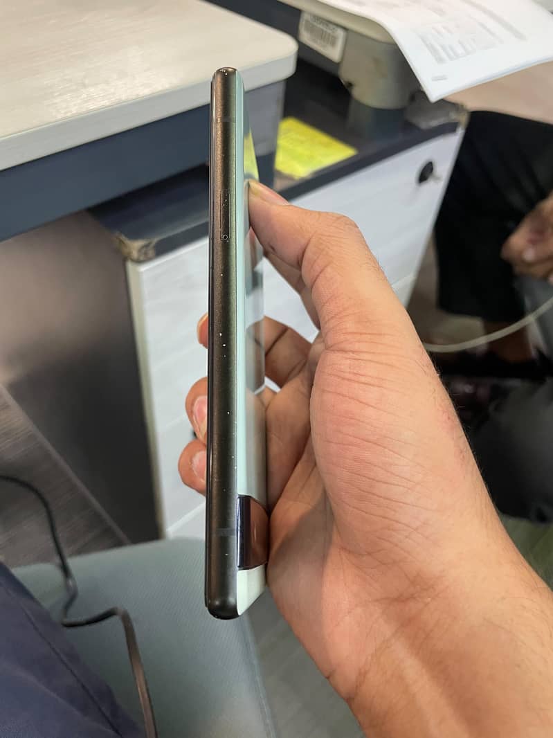 Google Pixel 6a 3