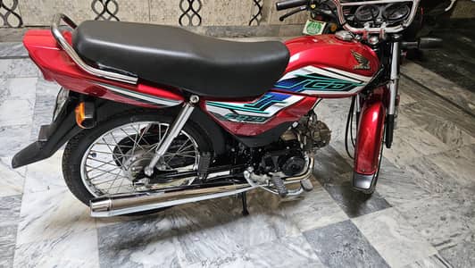 new bike he 1370 chali hue he 11/7/2026 کو li he