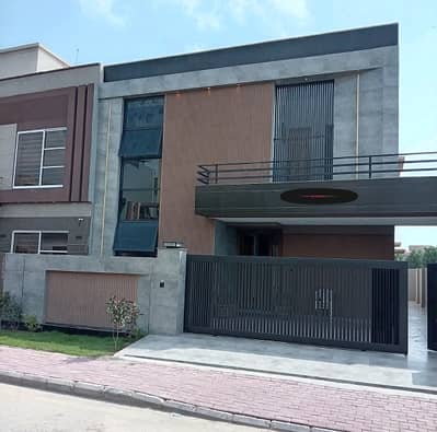 This Is Your Chance To Buy House In Bahria Orchard Phase 1 - Central Lahore