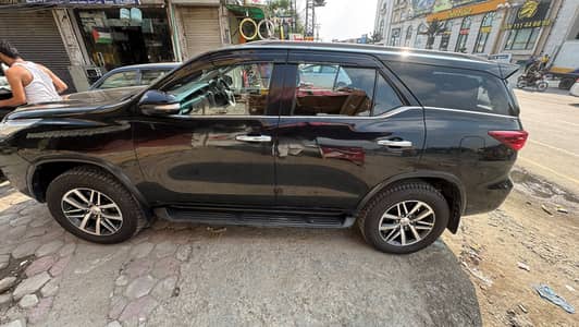 Toyota Fortuner V 2017