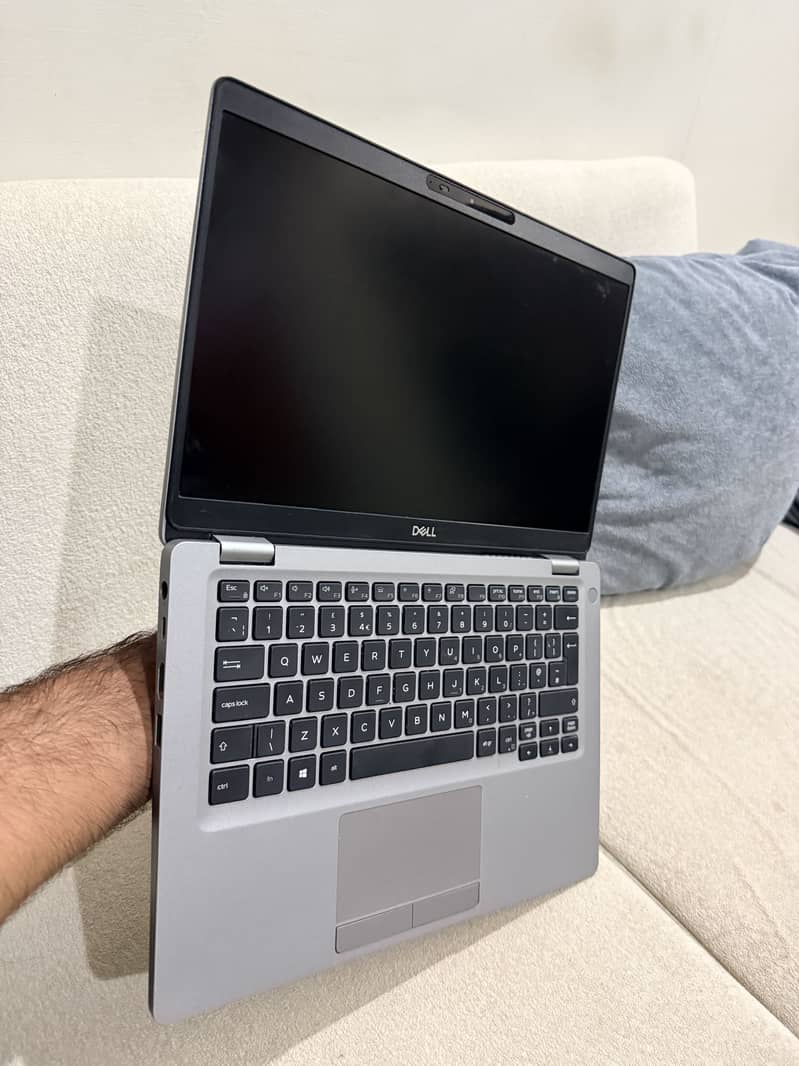 i5 10th generation Touchscreen 1