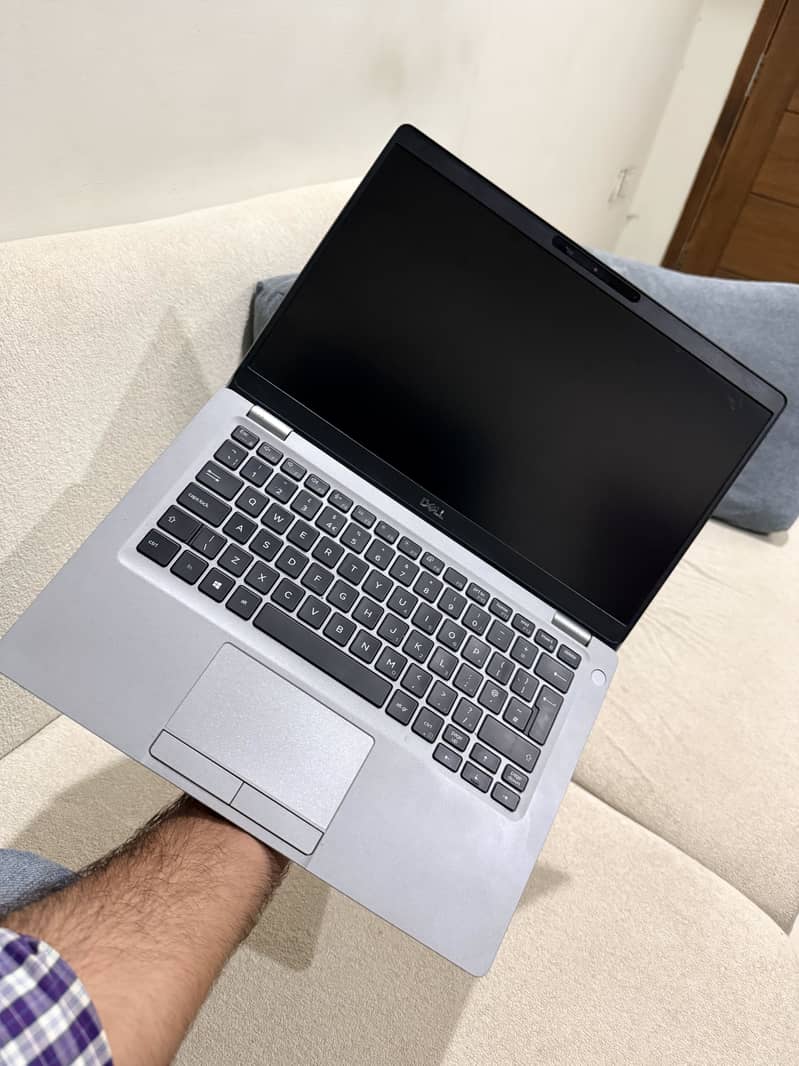 i5 10th generation Touchscreen 3