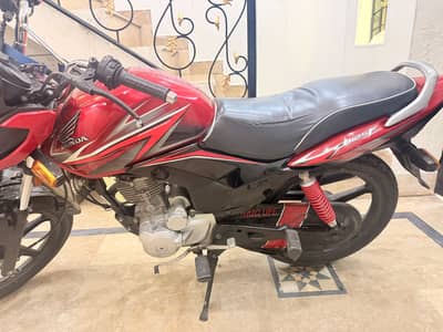 Honda cb125f