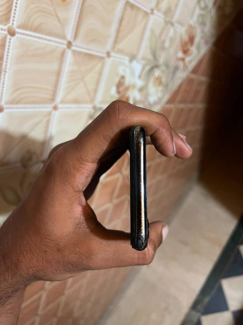 Apple iPhone X 1