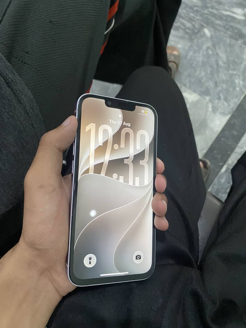 Apple iPhone 14 1