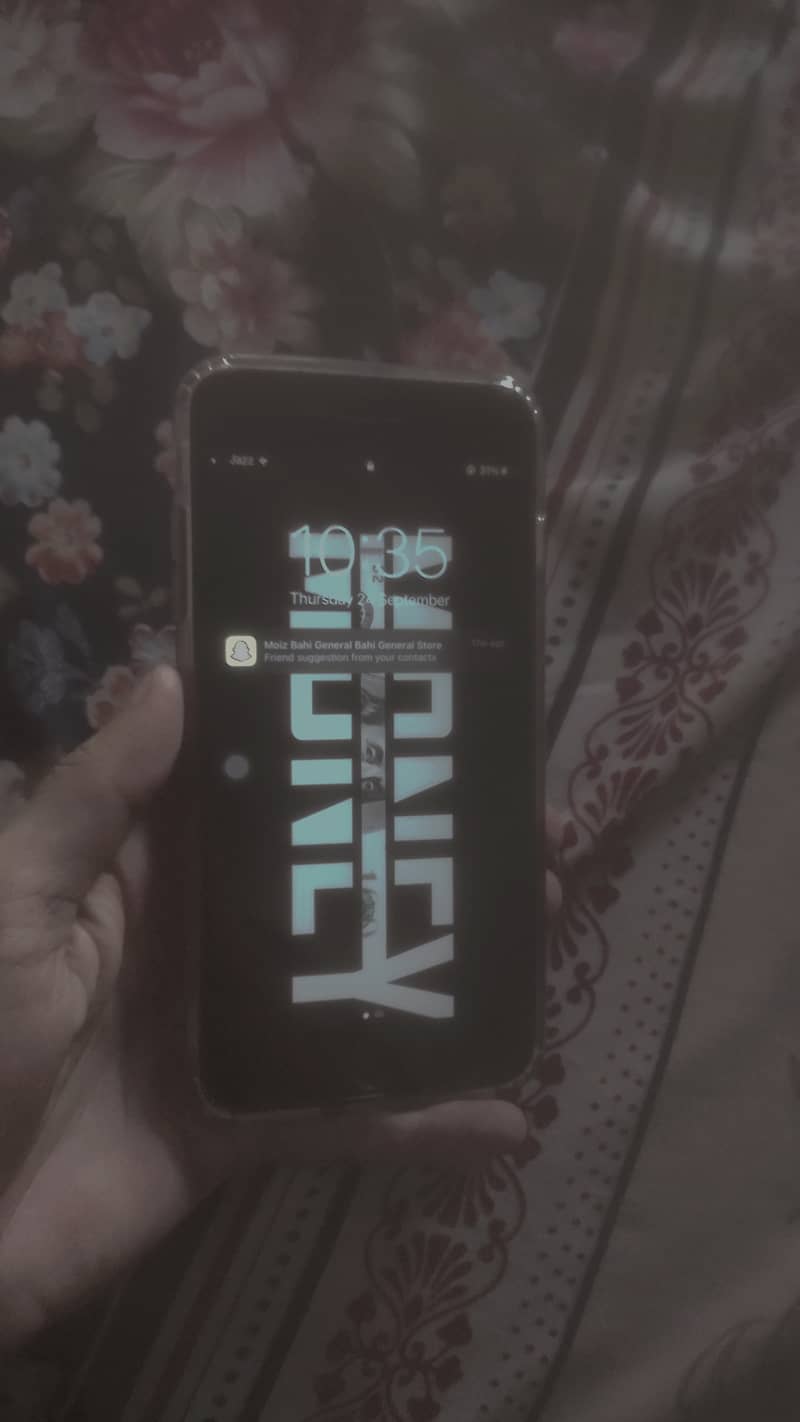 Apple iPhone 7 Plus 0