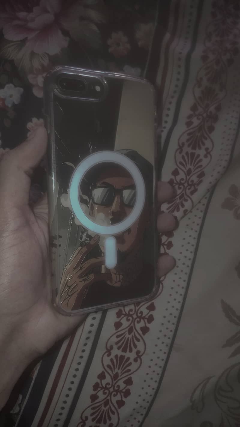 Apple iPhone 7 Plus 1