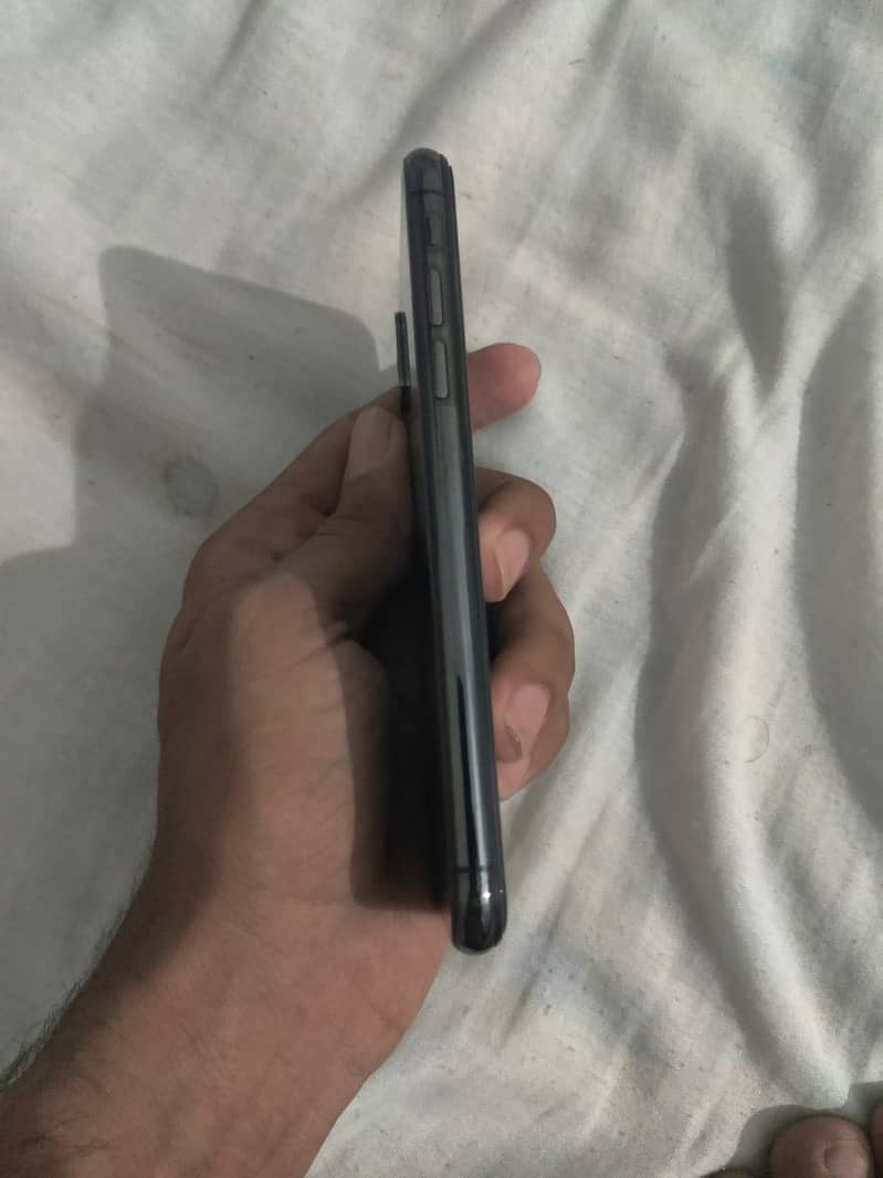 iPhone XS 1