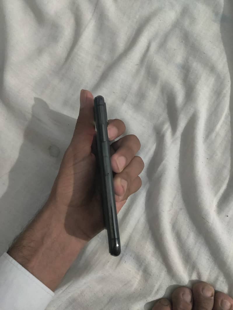 iPhone XS 5
