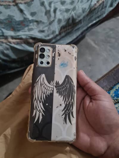 One Plus 9R