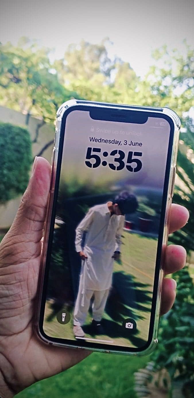 Apple iPhone XS 0