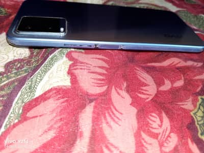 Vivo Y21