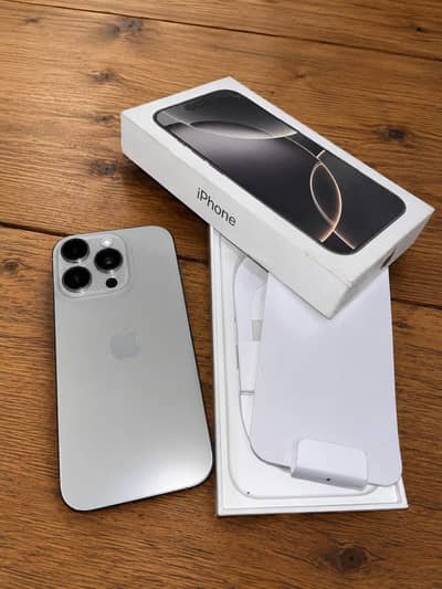 Apple iPhone 16 Pro