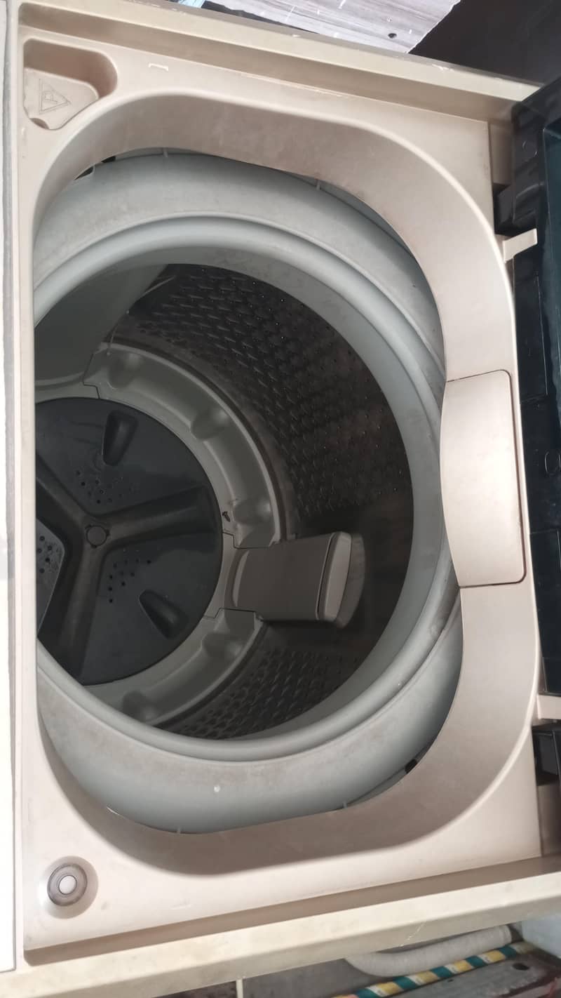 dawlance automatic washing machine 1