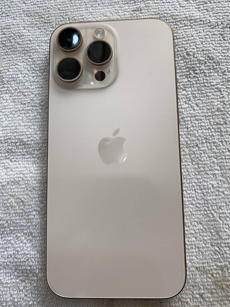 iphone 16 pro max 3