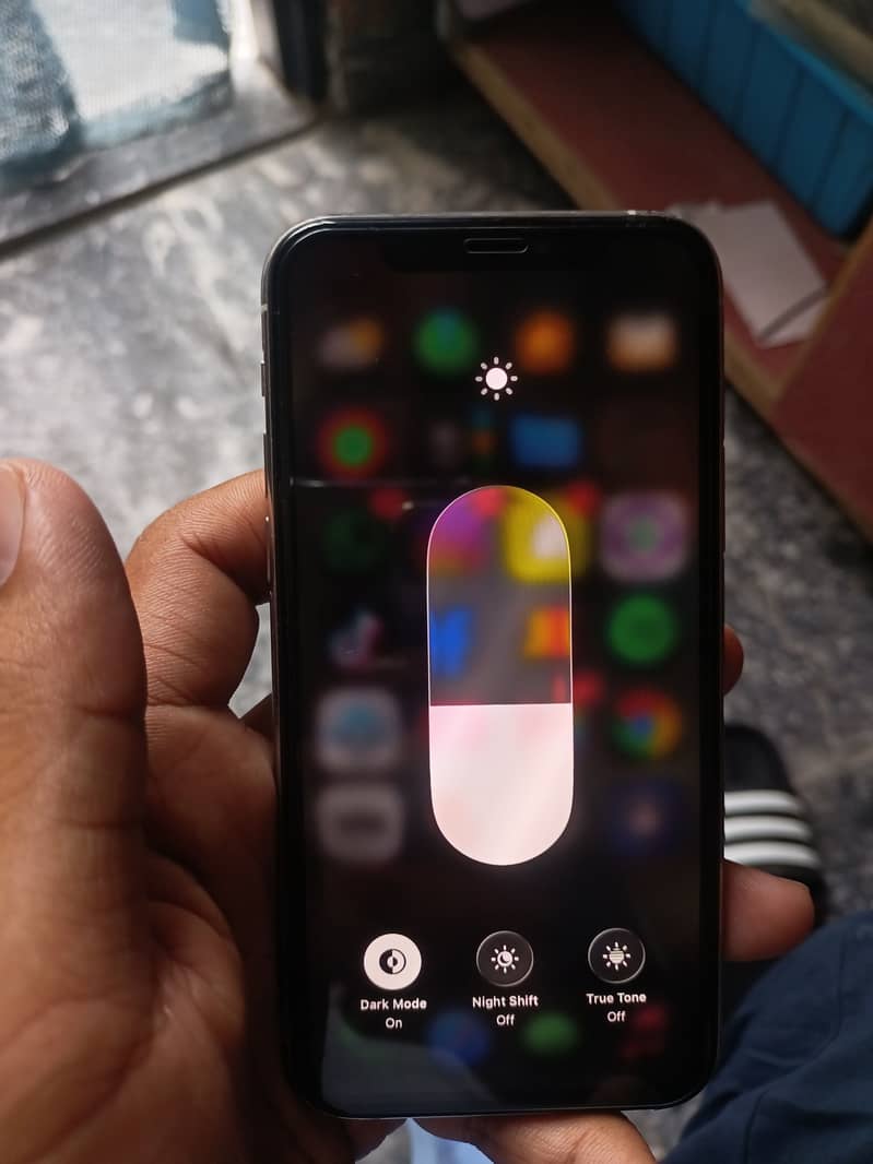 Apple iPhone 11 Pro 1